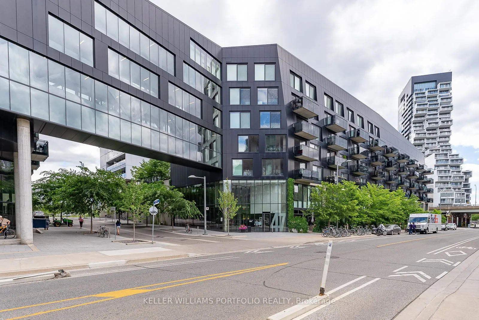 47 Lower River Street, #636