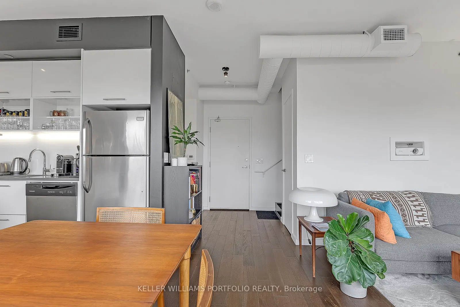 47 Lower River Street, #636