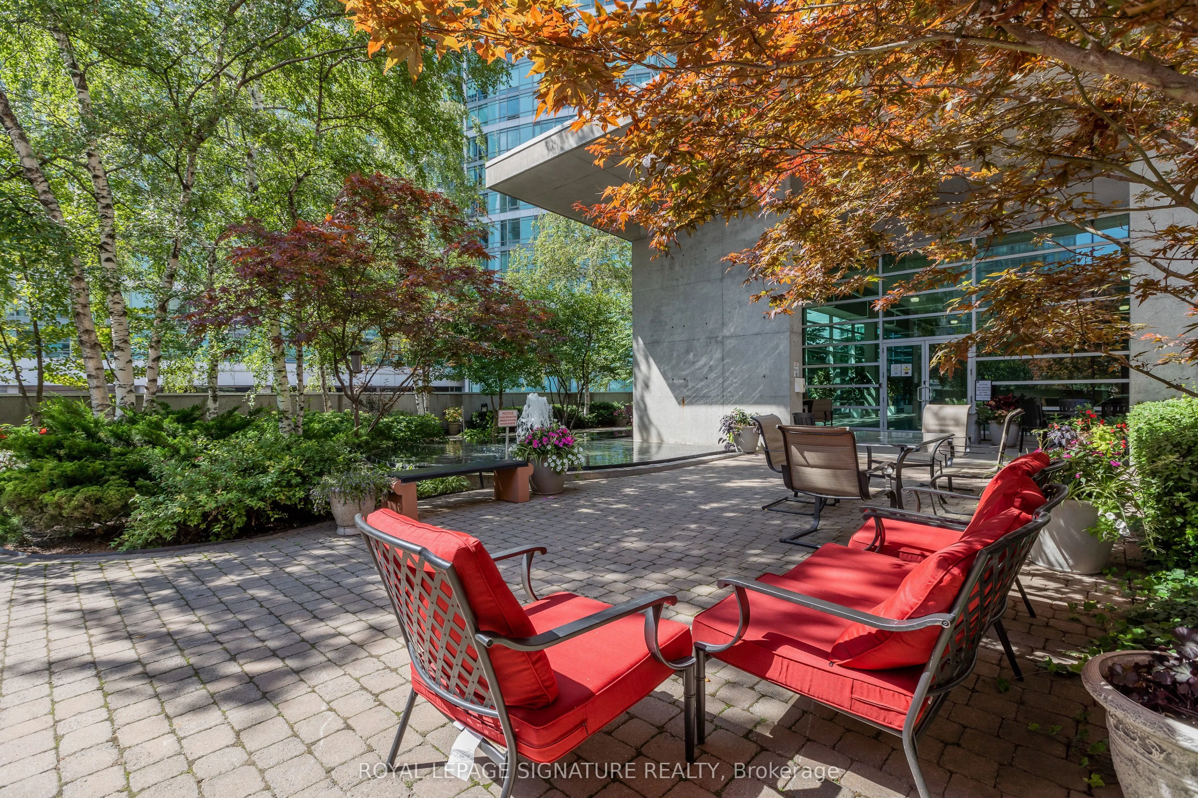 81 Navy Wharf Court, #612