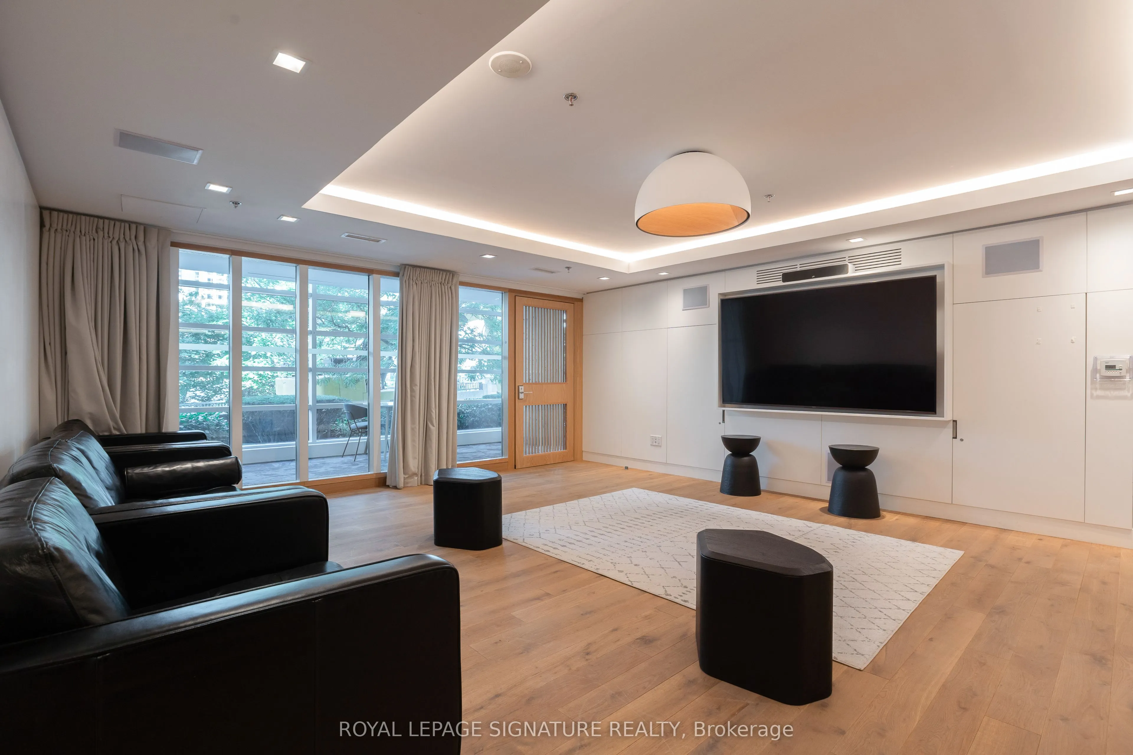 81 Navy Wharf Court, #612