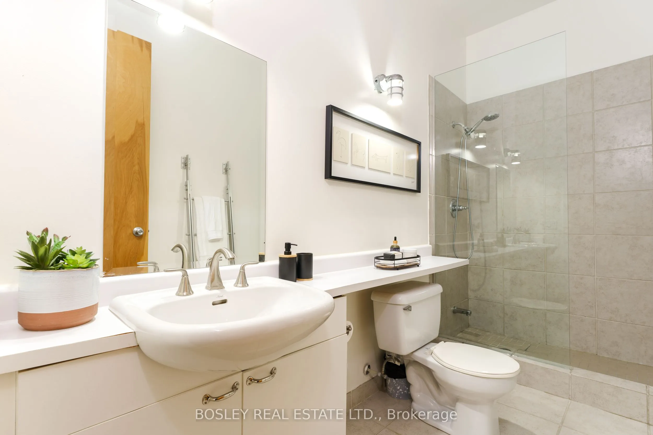155 Dalhousie Street, #748
