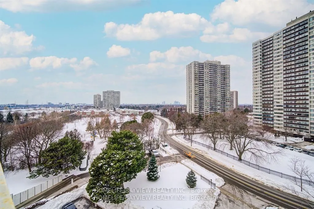 115 Antibes Drive, #806