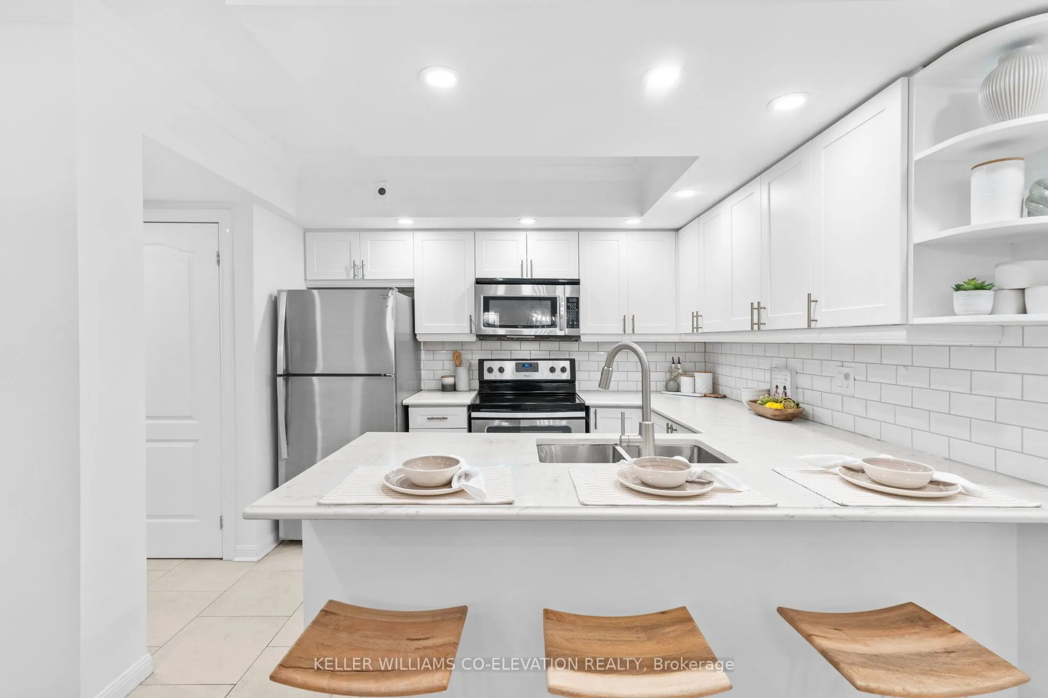 11 Shank Street, #1102