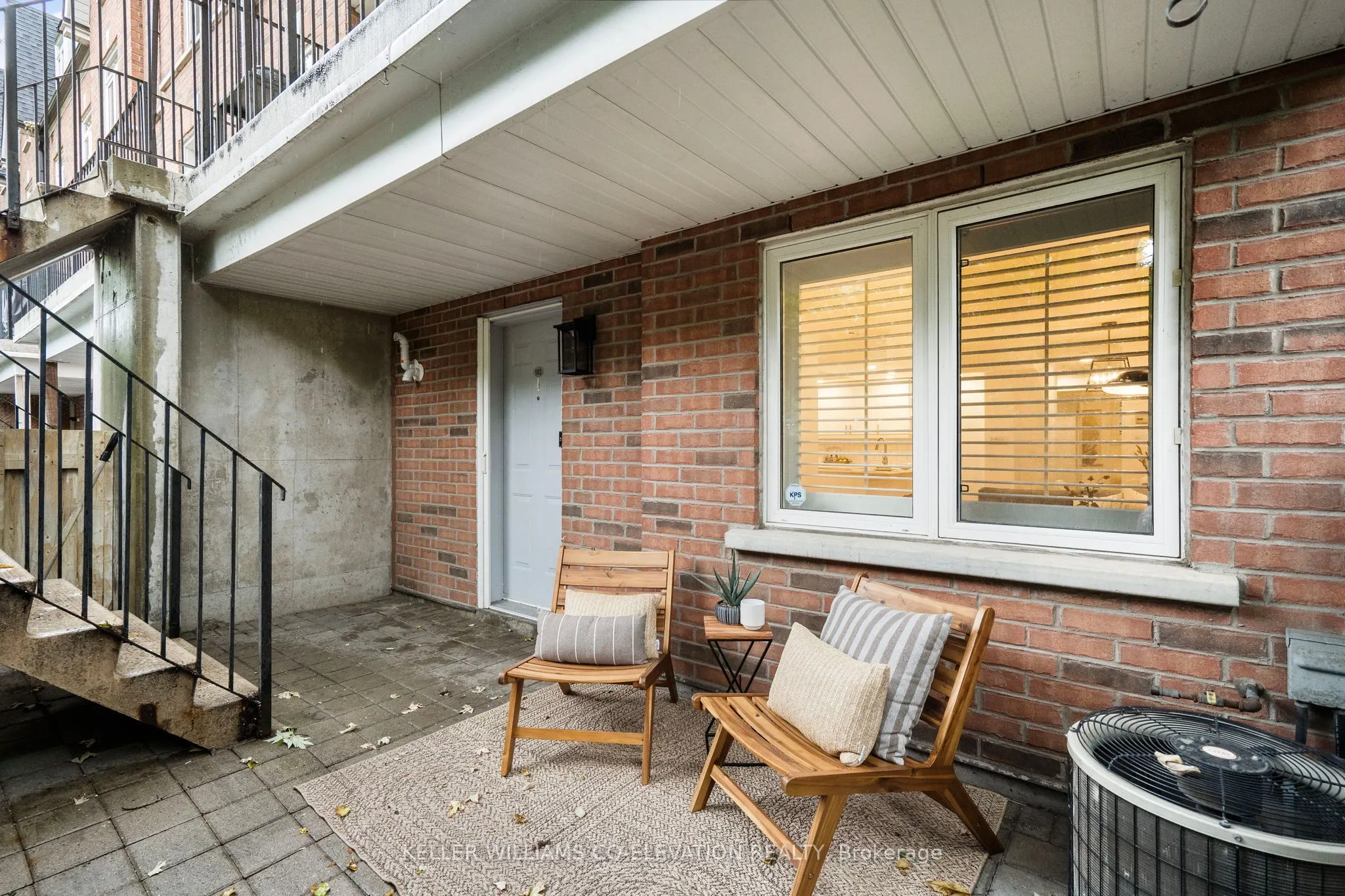 11 Shank Street, #1102
