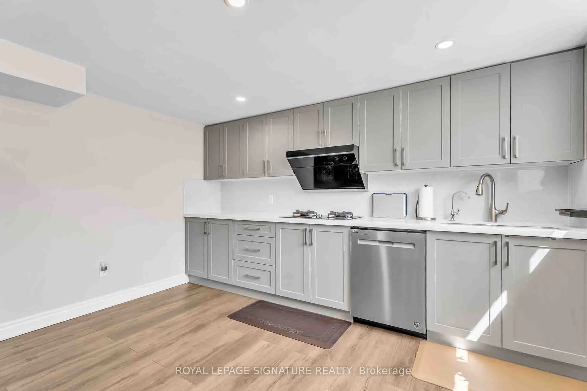 47 Tofino Crescent