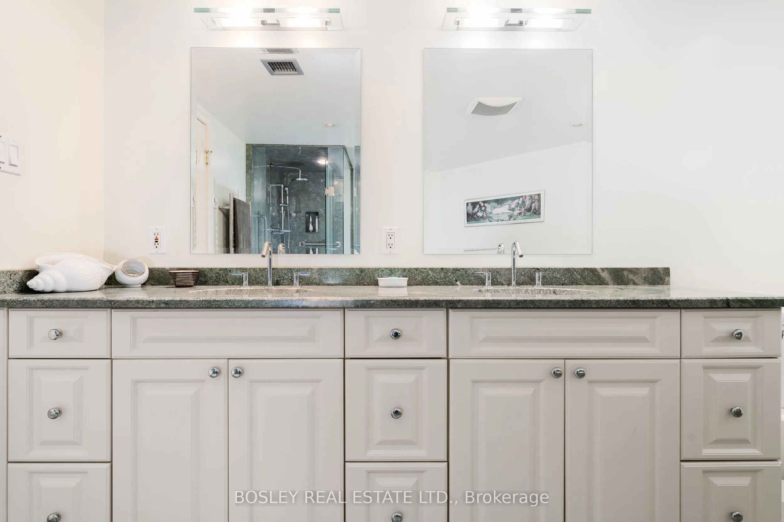 160 Frederick Street, #605