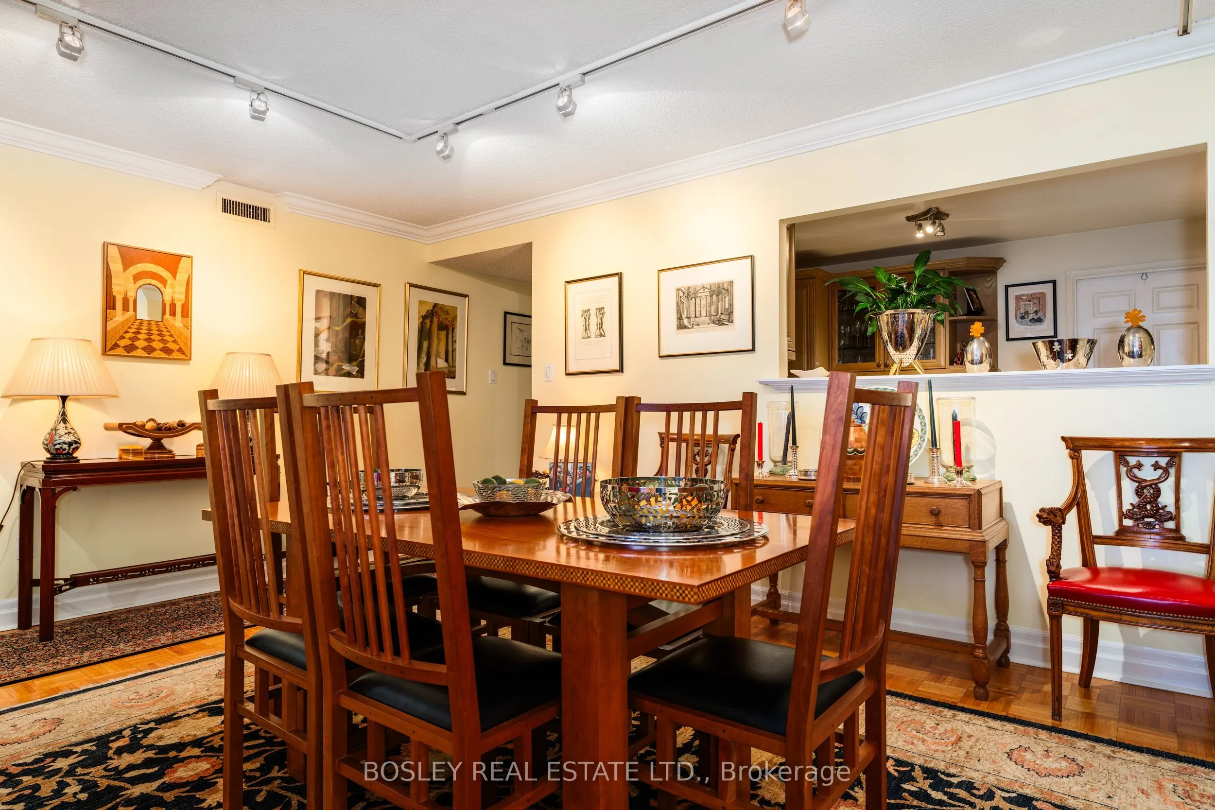 160 Frederick Street, #605