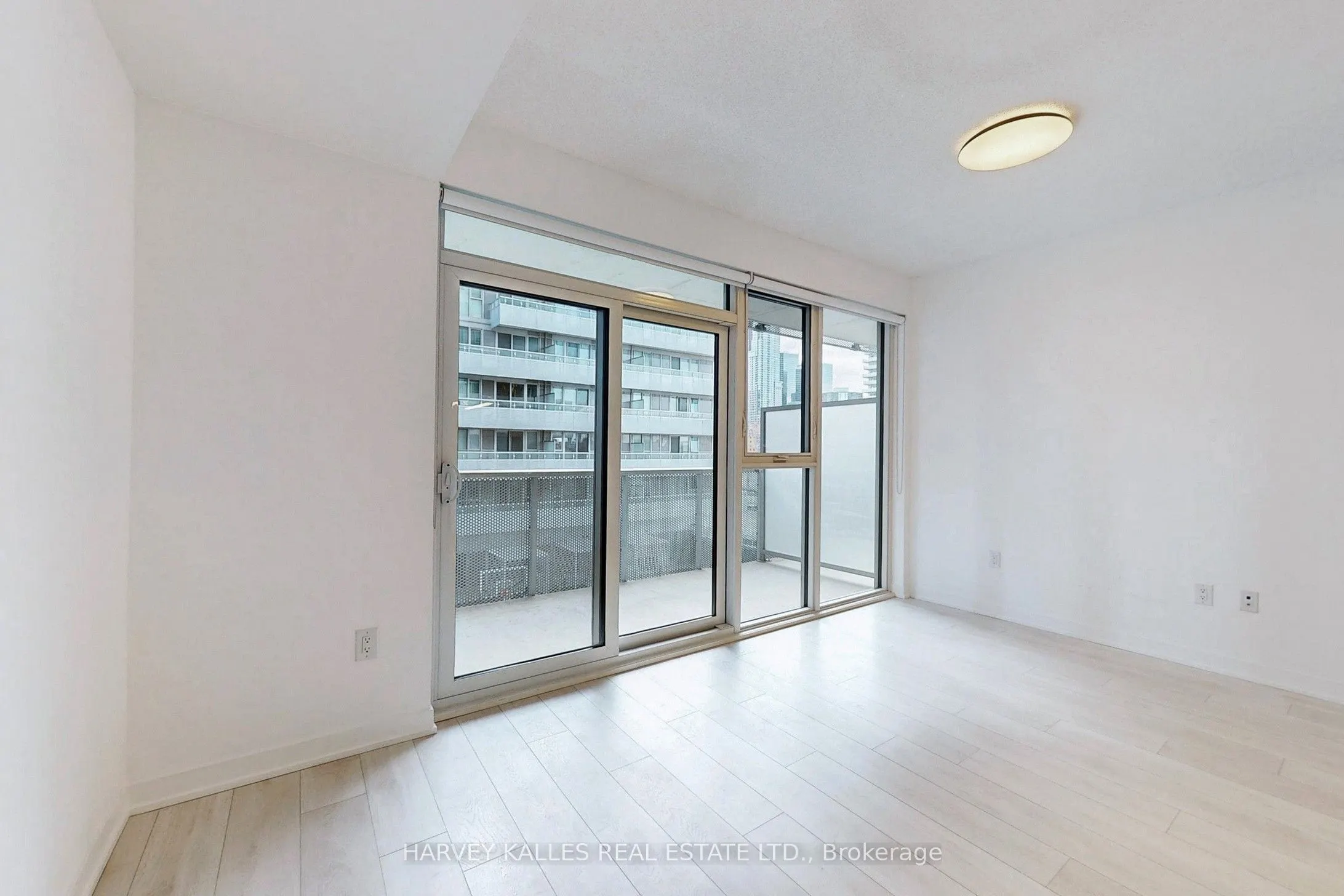 20 Richardson Street, #515