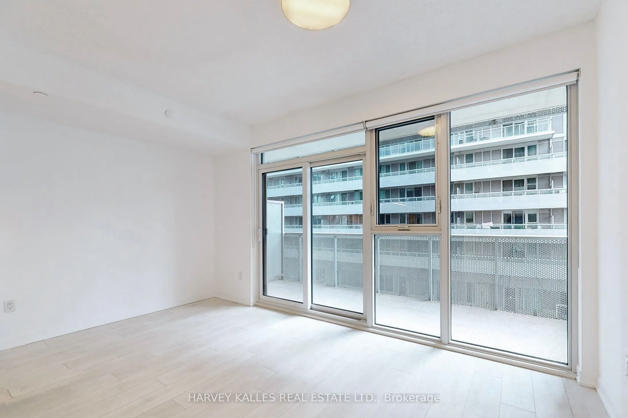 20 Richardson Street, #515