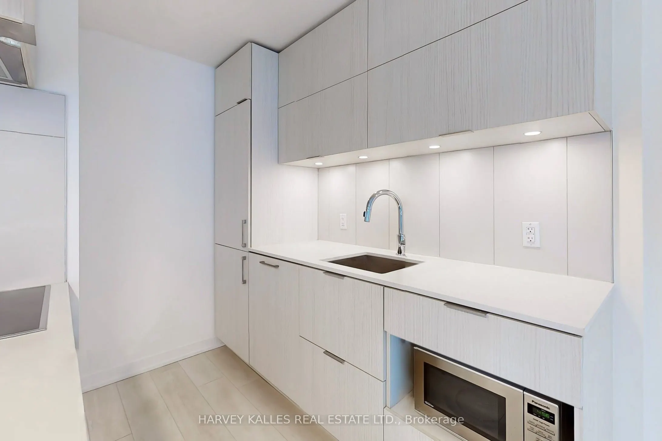 20 Richardson Street, #515