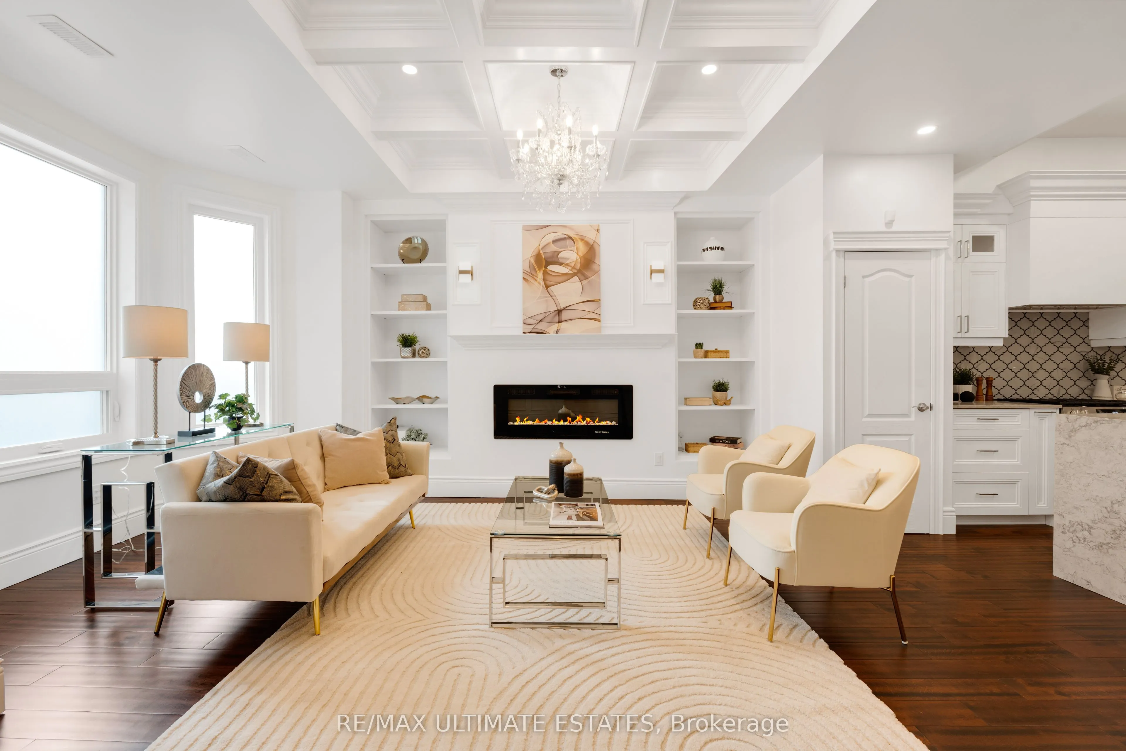 290 Bathurst Street