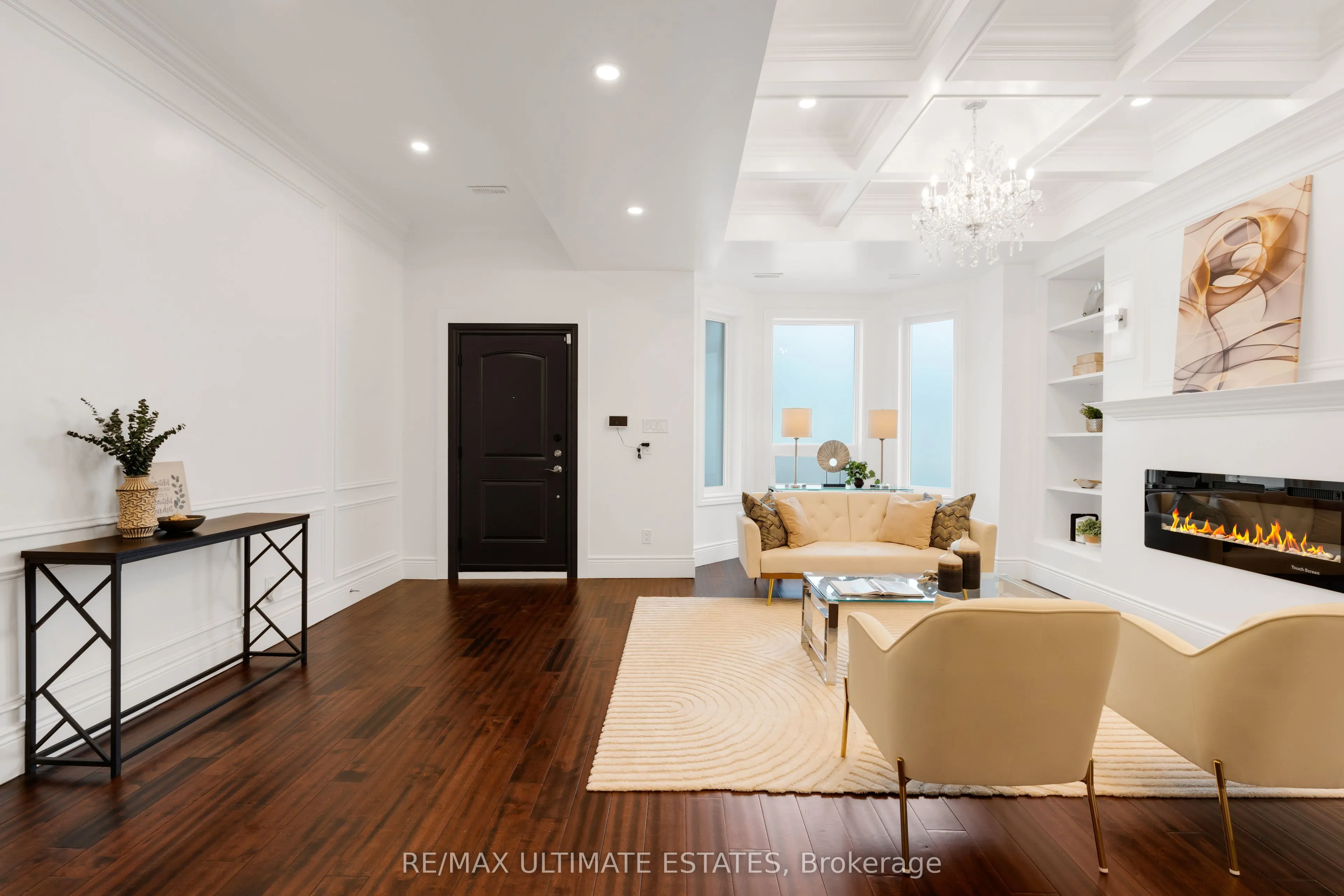 290 Bathurst Street