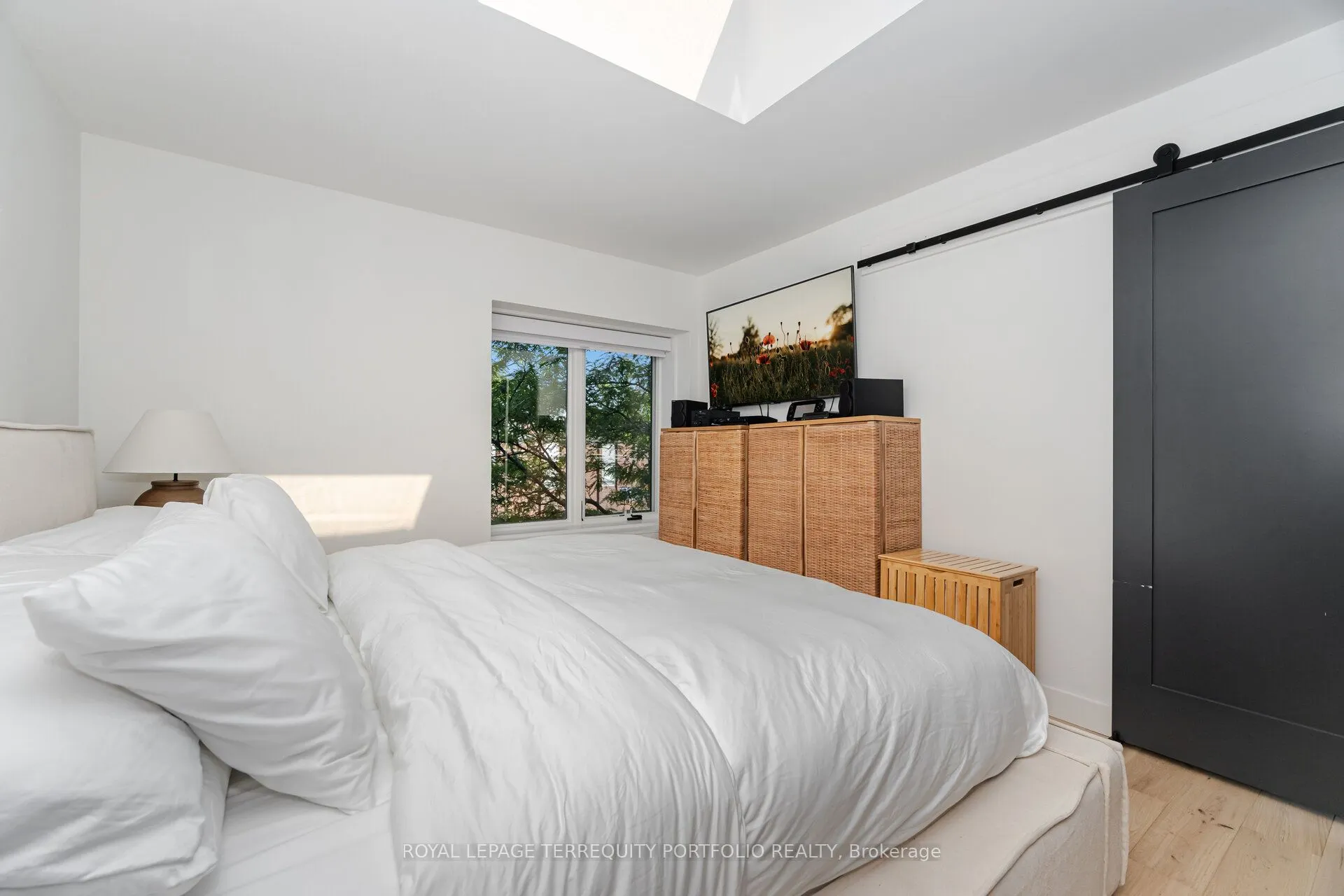 34 Claremont Street, #201