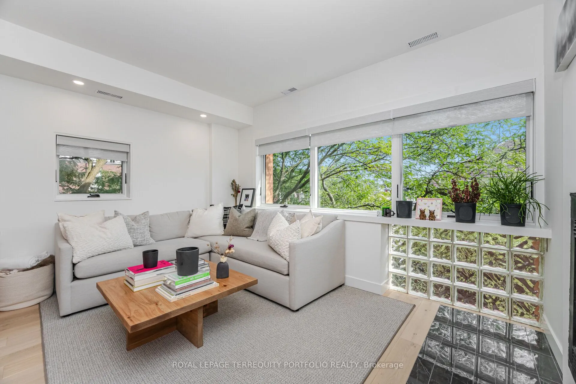 34 Claremont Street, #201