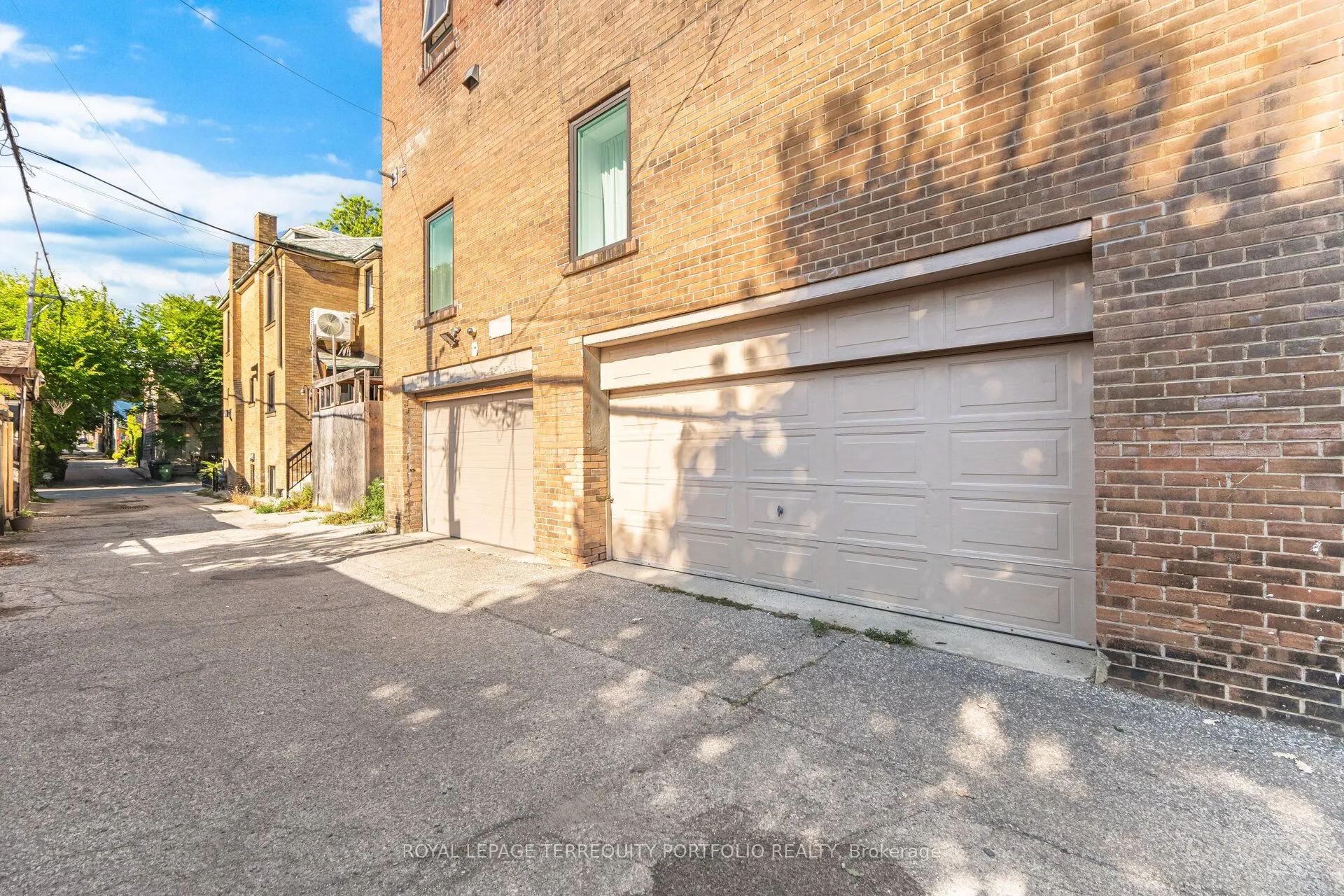 34 Claremont Street, #201