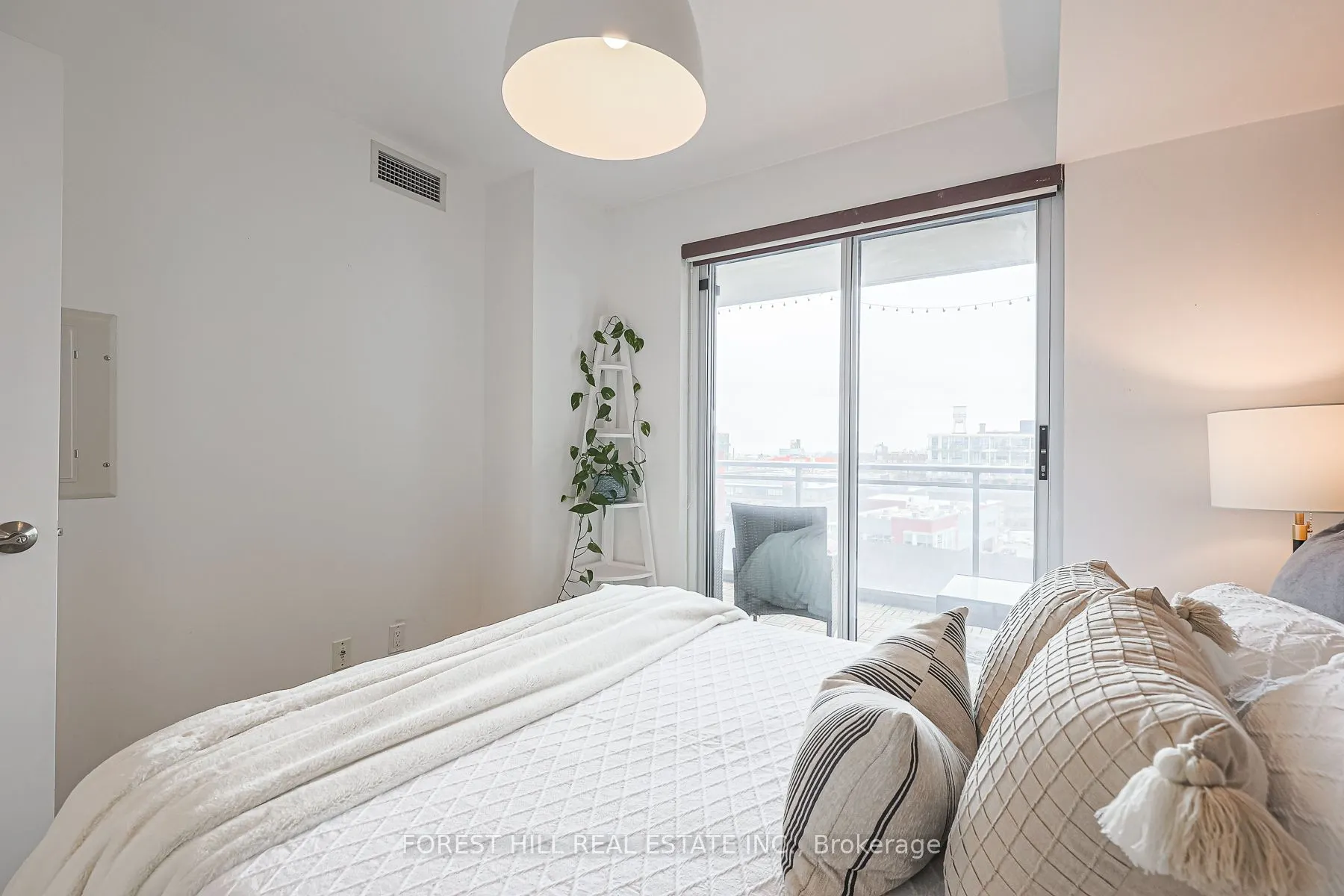 100 Western Battery Road, #704