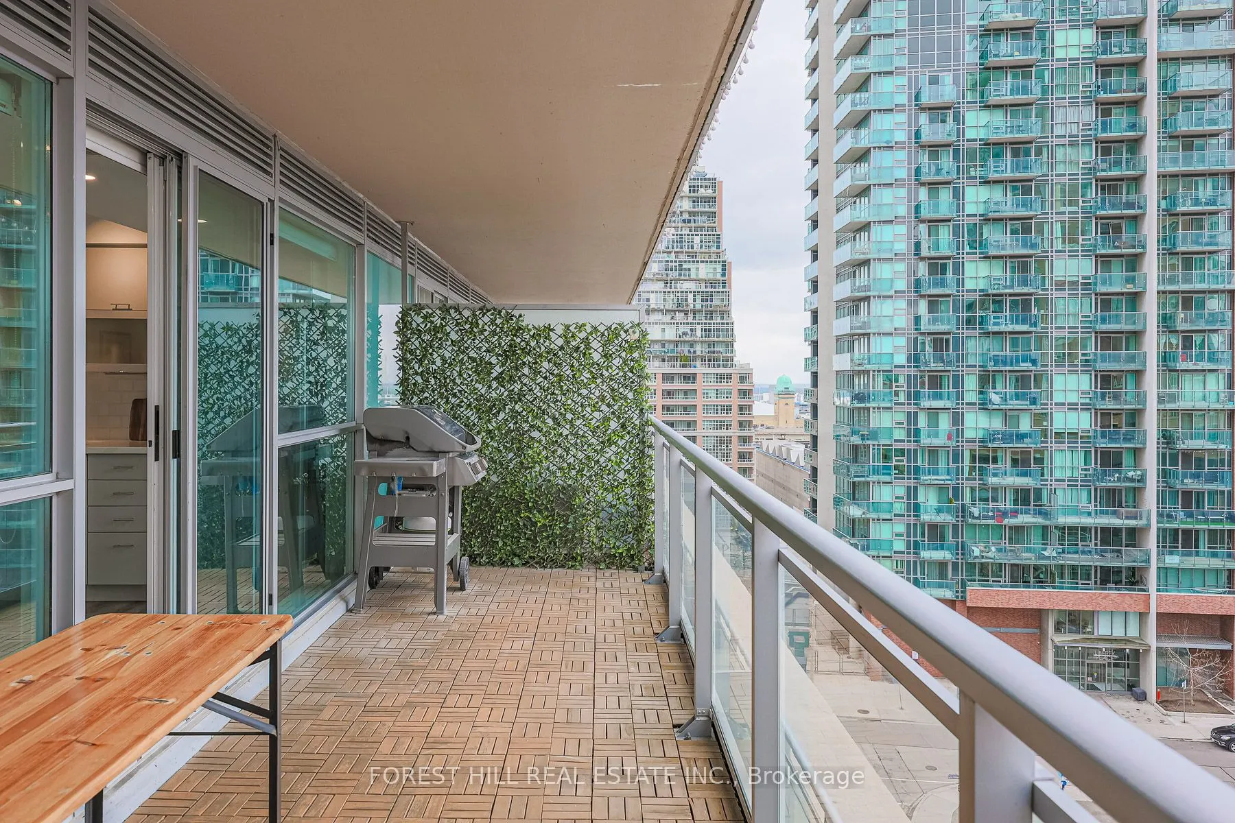 100 Western Battery Road, #704