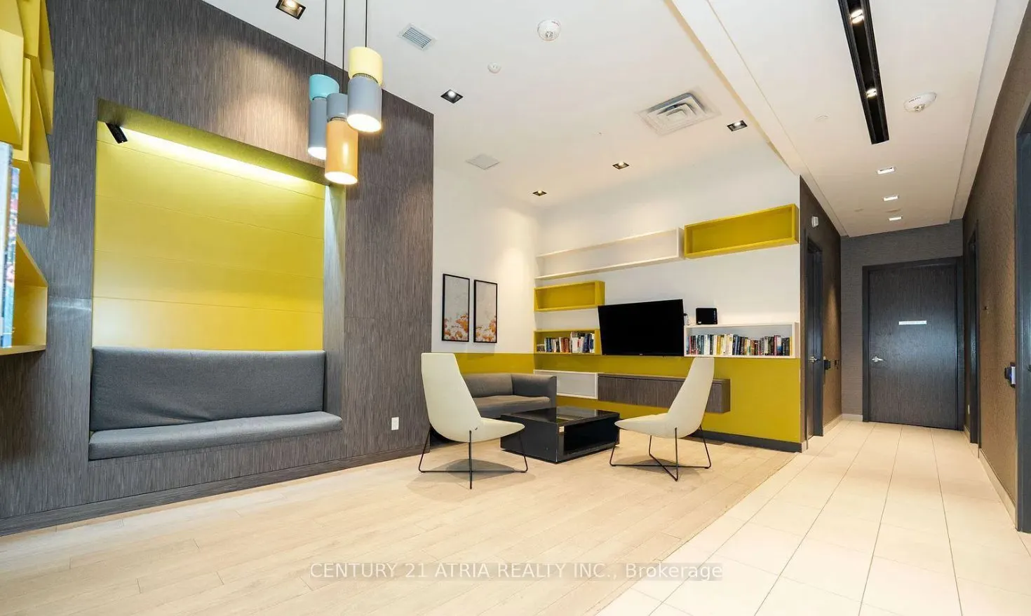 128 Fairview Mall Drive, #1509