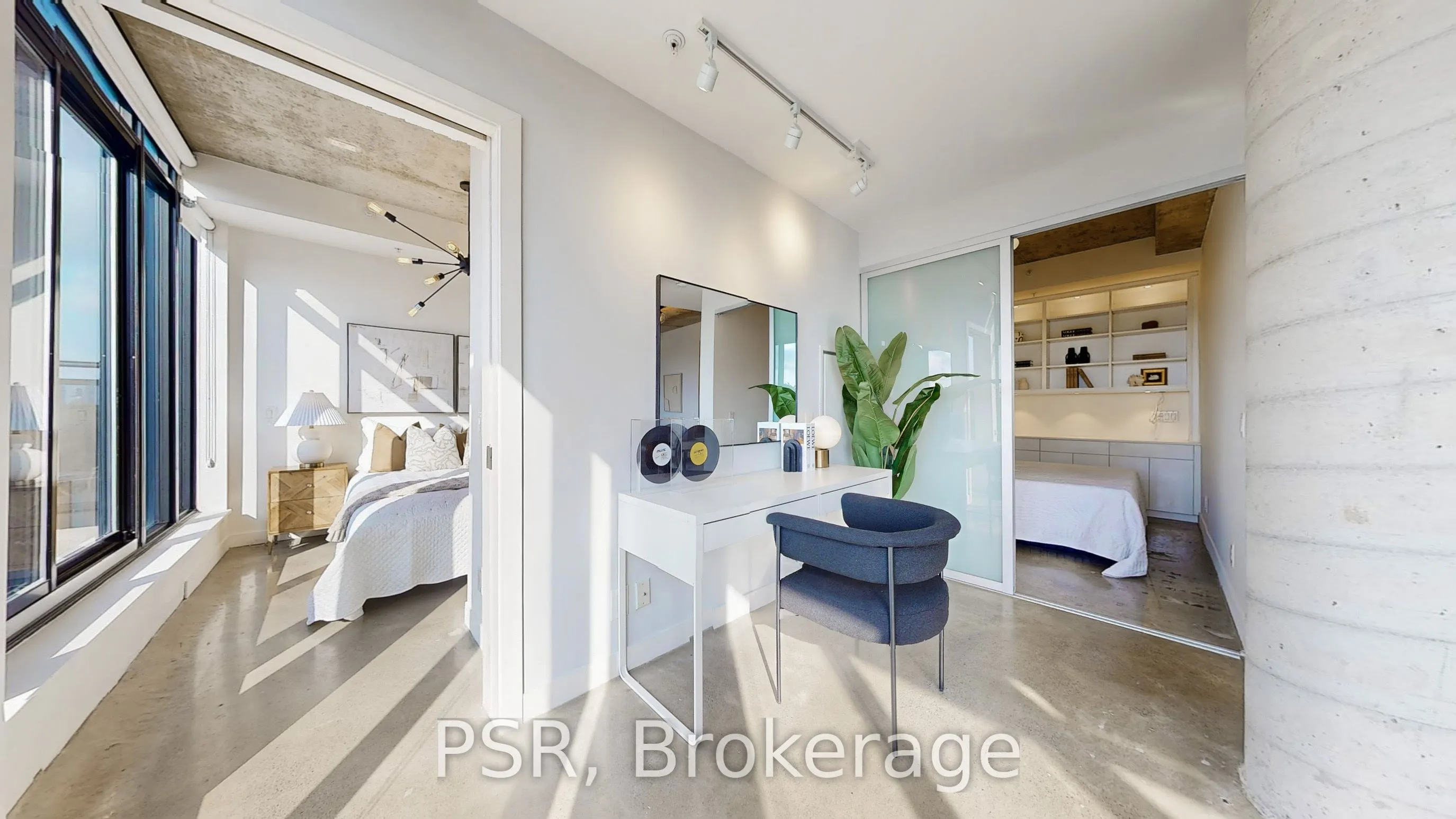 1239 Dundas Street W, #602