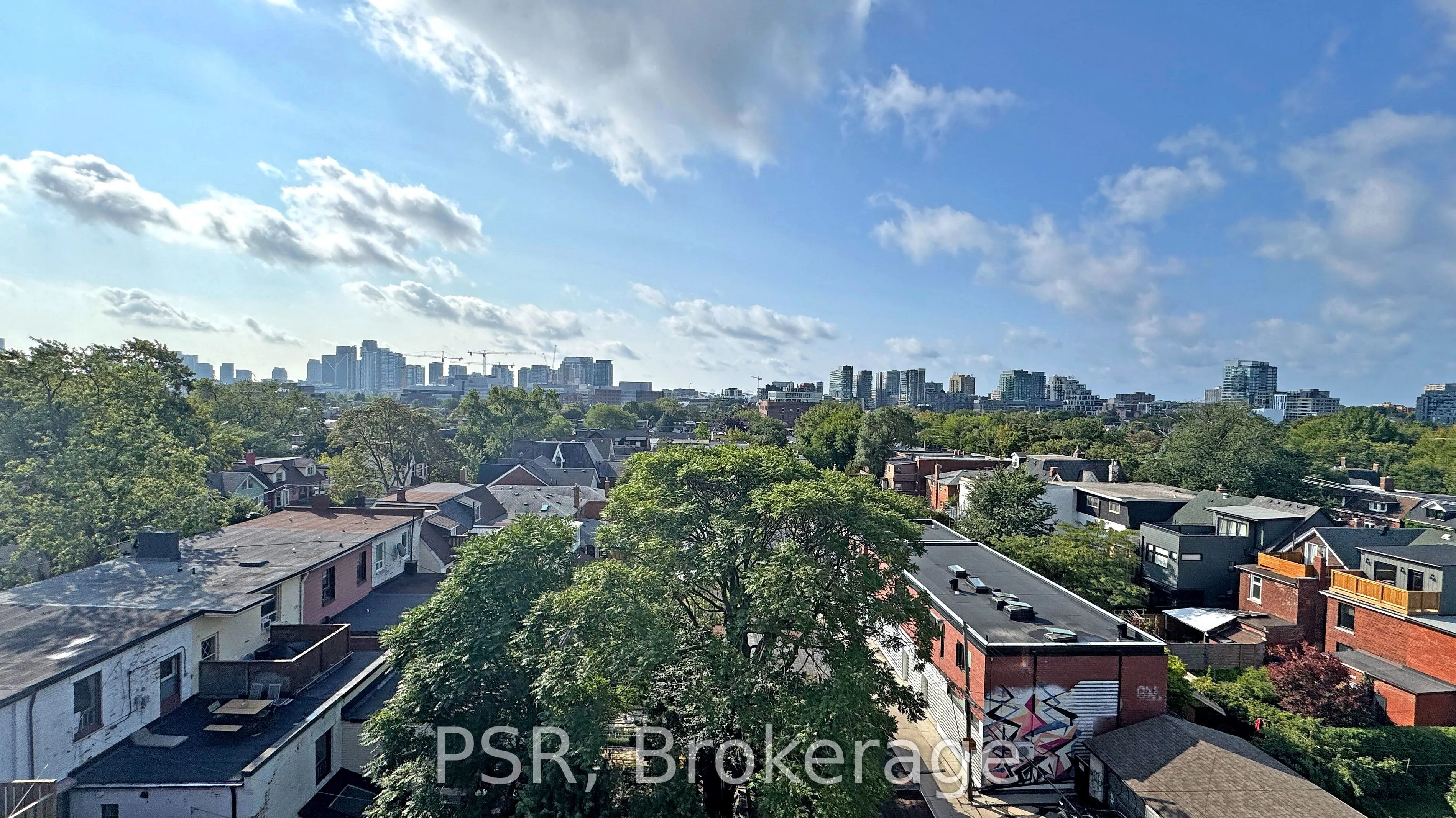 1239 Dundas Street W, #602