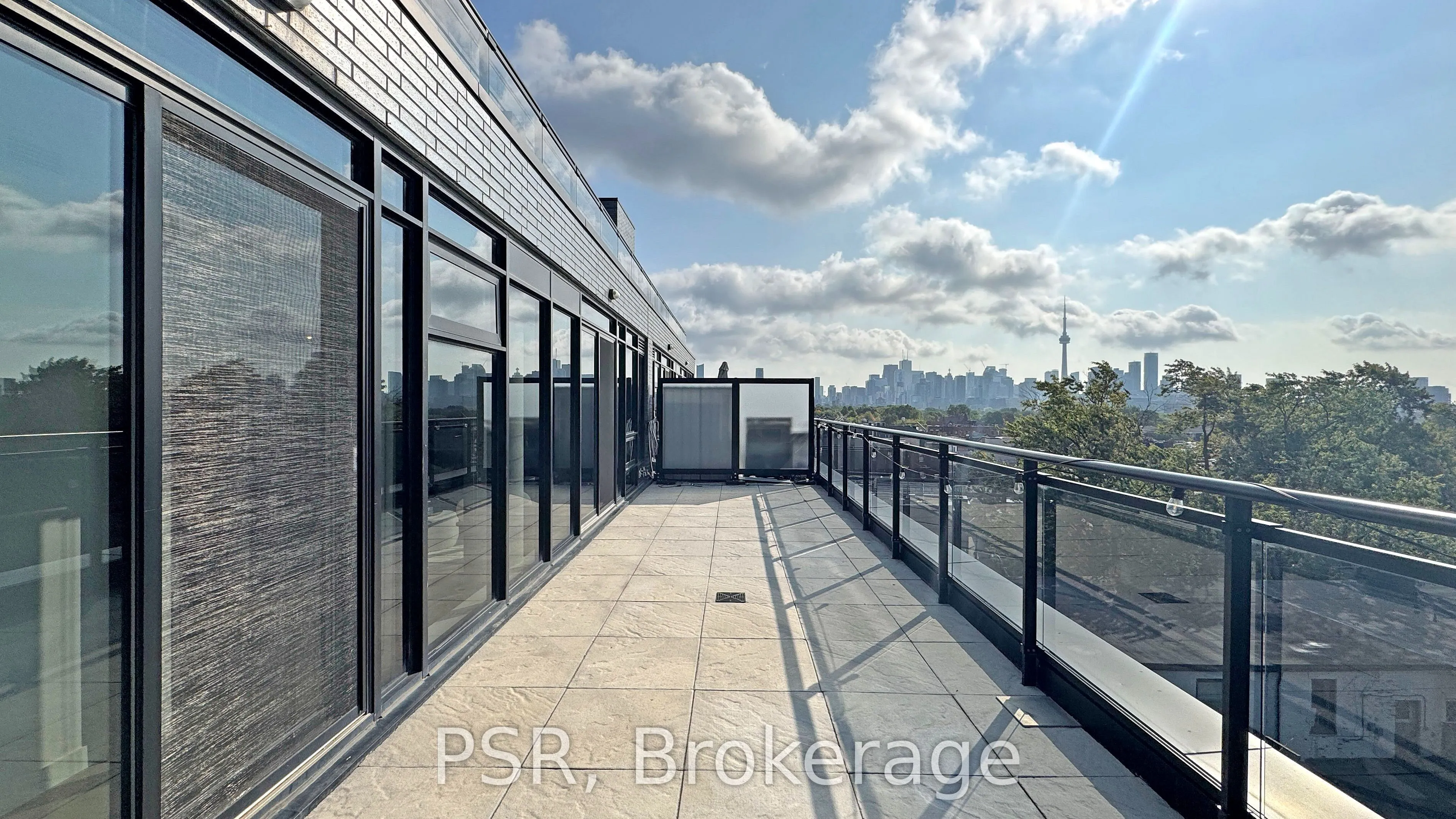 1239 Dundas Street W, #602