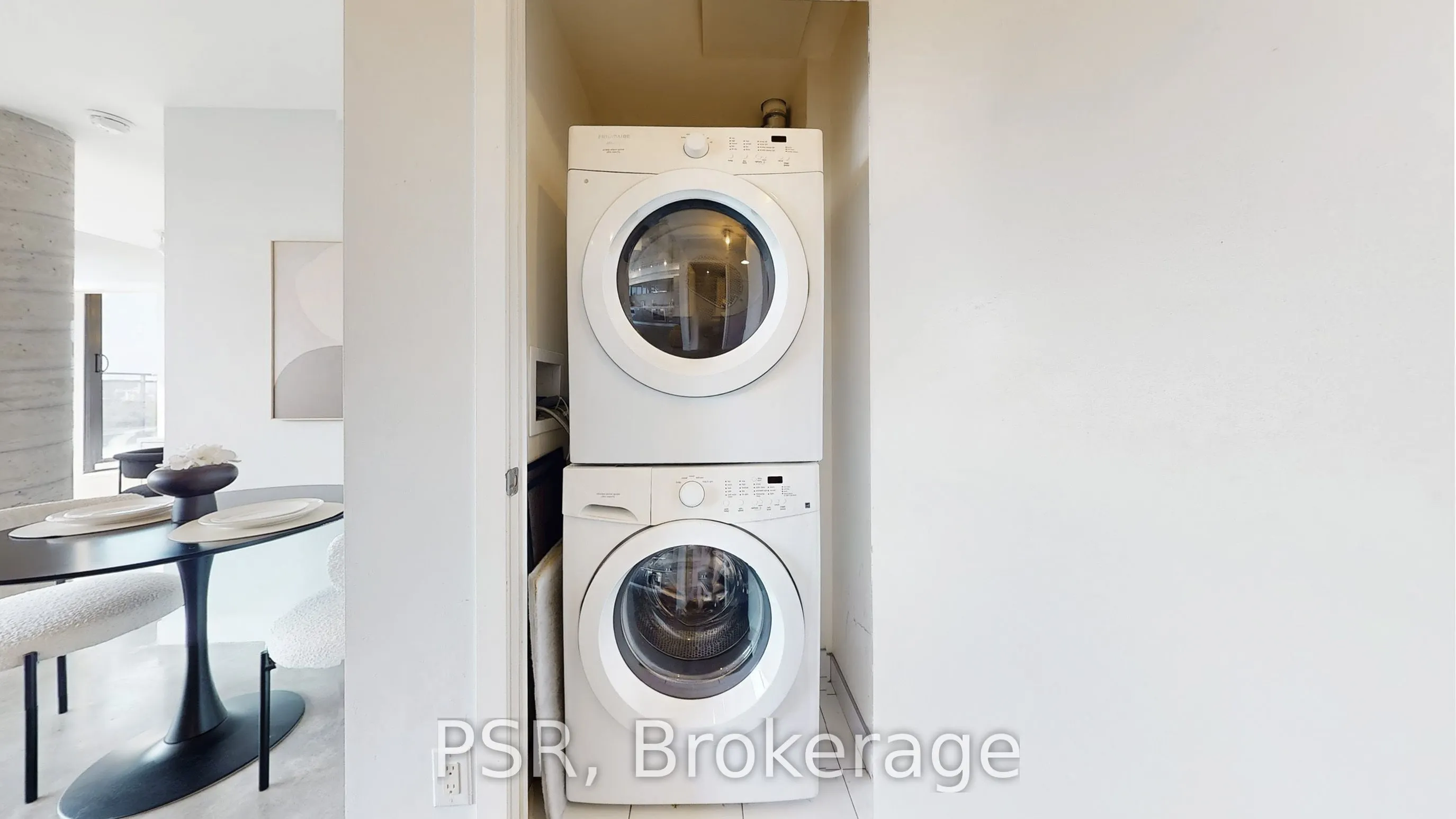 1239 Dundas Street W, #602