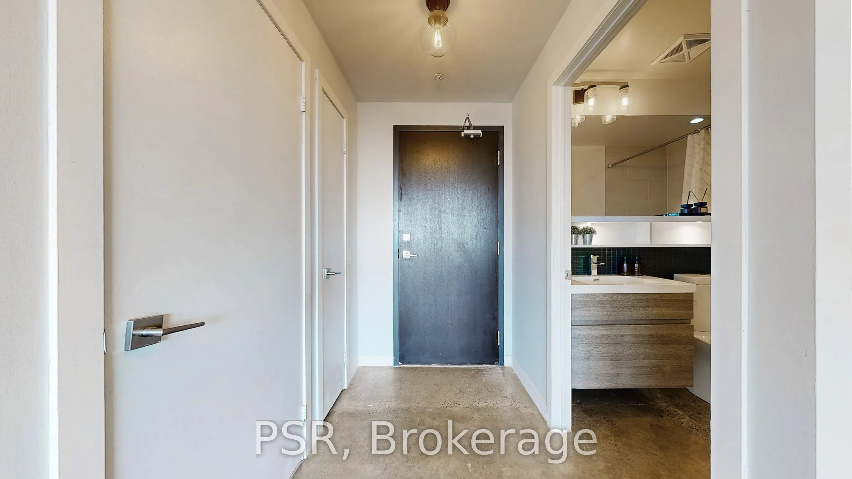 1239 Dundas Street W, #602