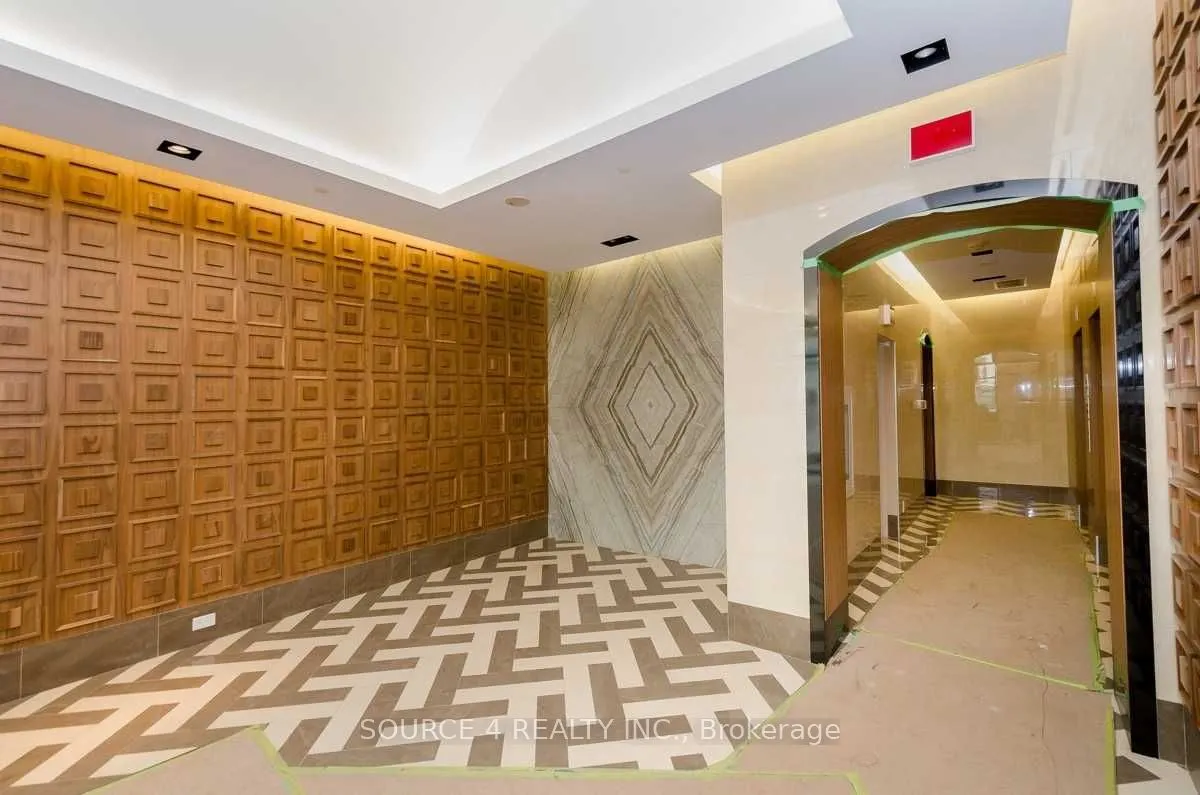 170 Chiltern Hill Road, #804