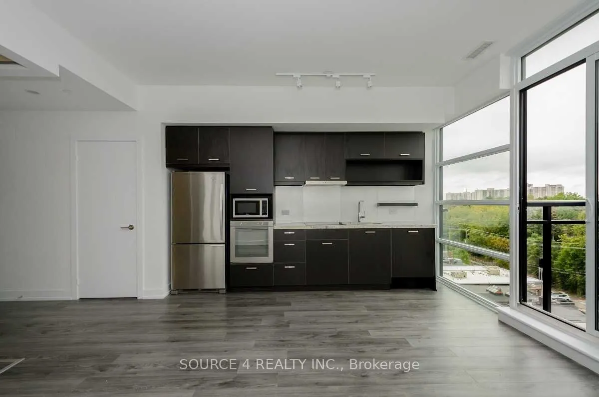 170 Chiltern Hill Road, #804