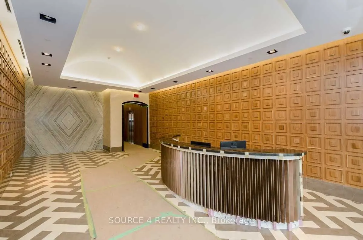 170 Chiltern Hill Road, #804
