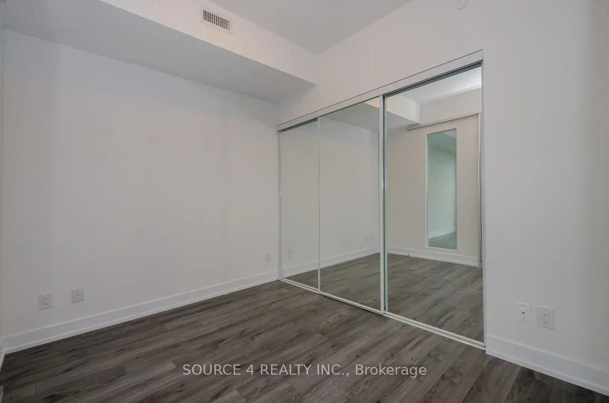170 Chiltern Hill Road, #804