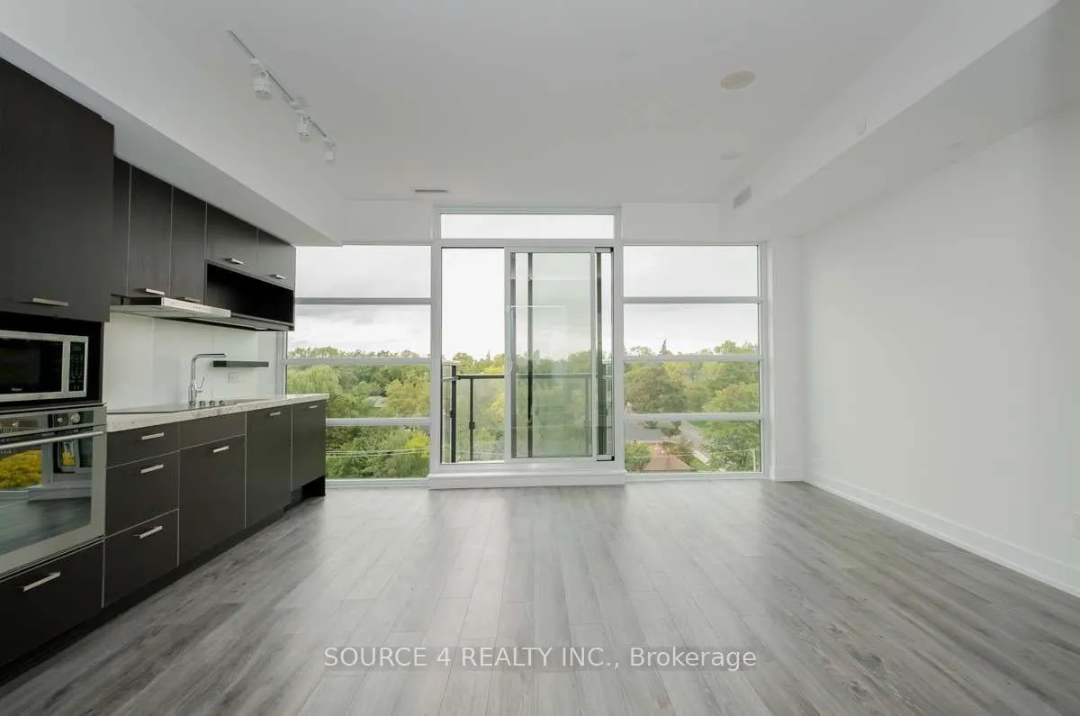 170 Chiltern Hill Road, #804