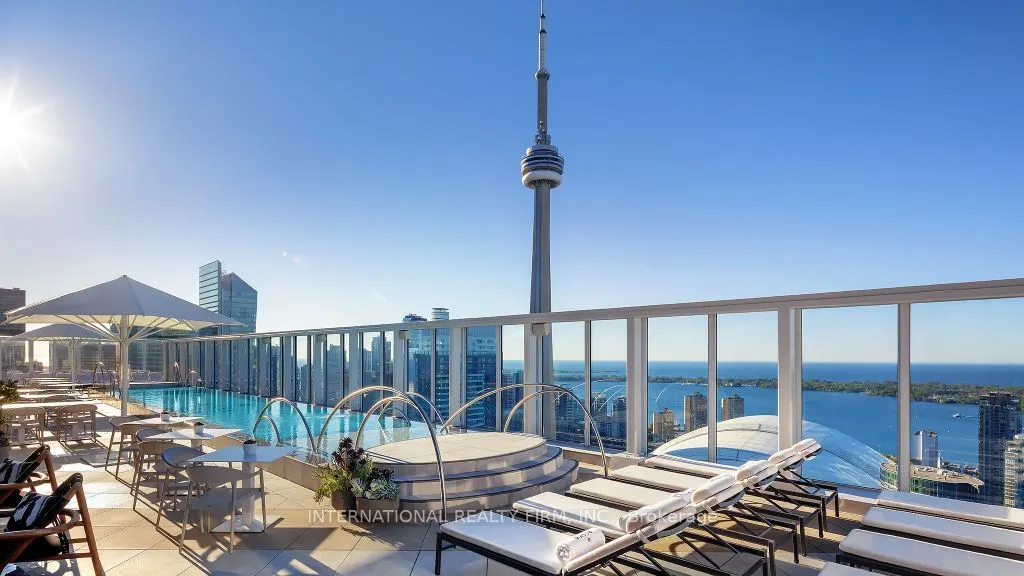 88 Blue Jays Way, #3804