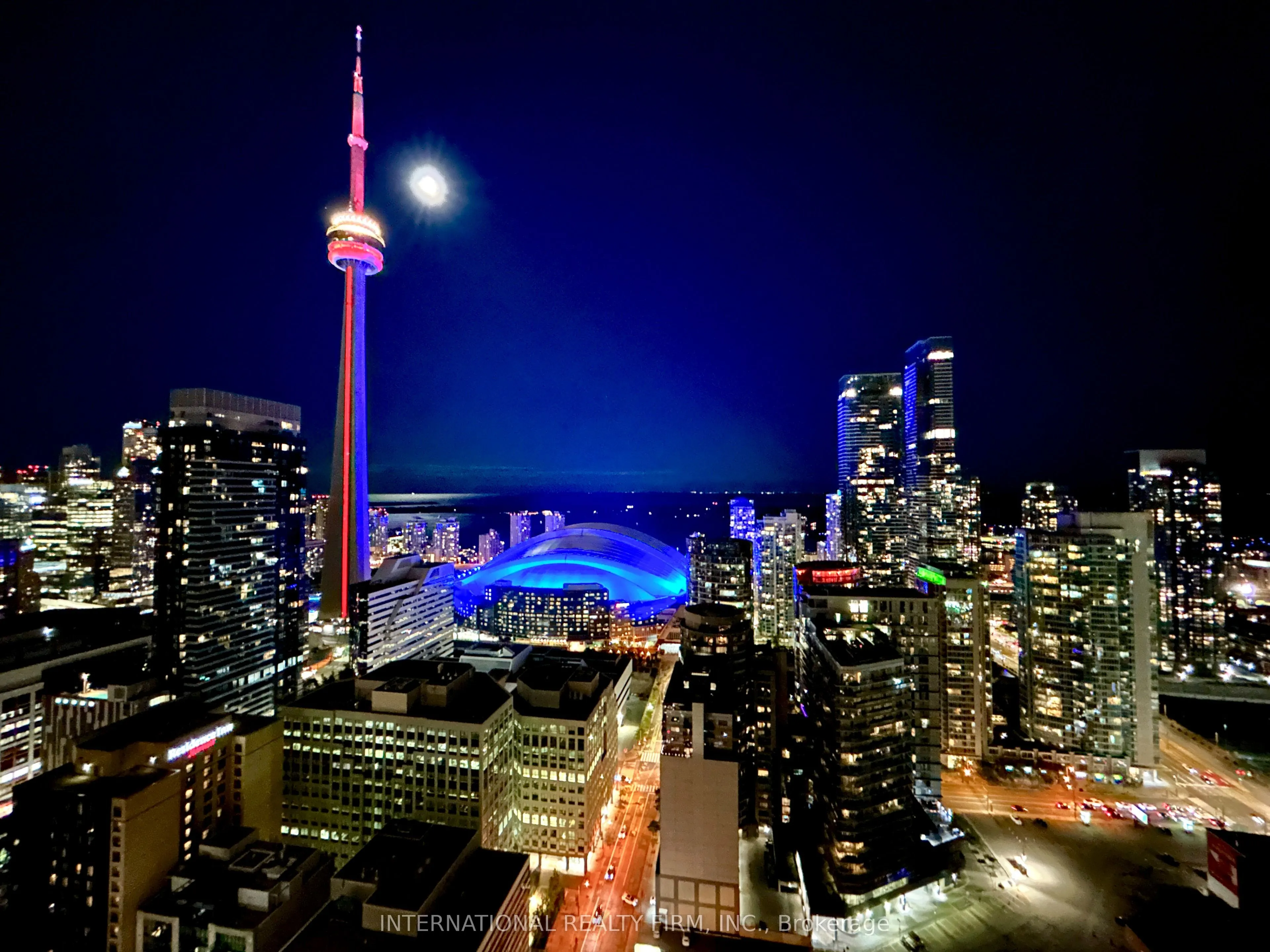 88 Blue Jays Way, #3804