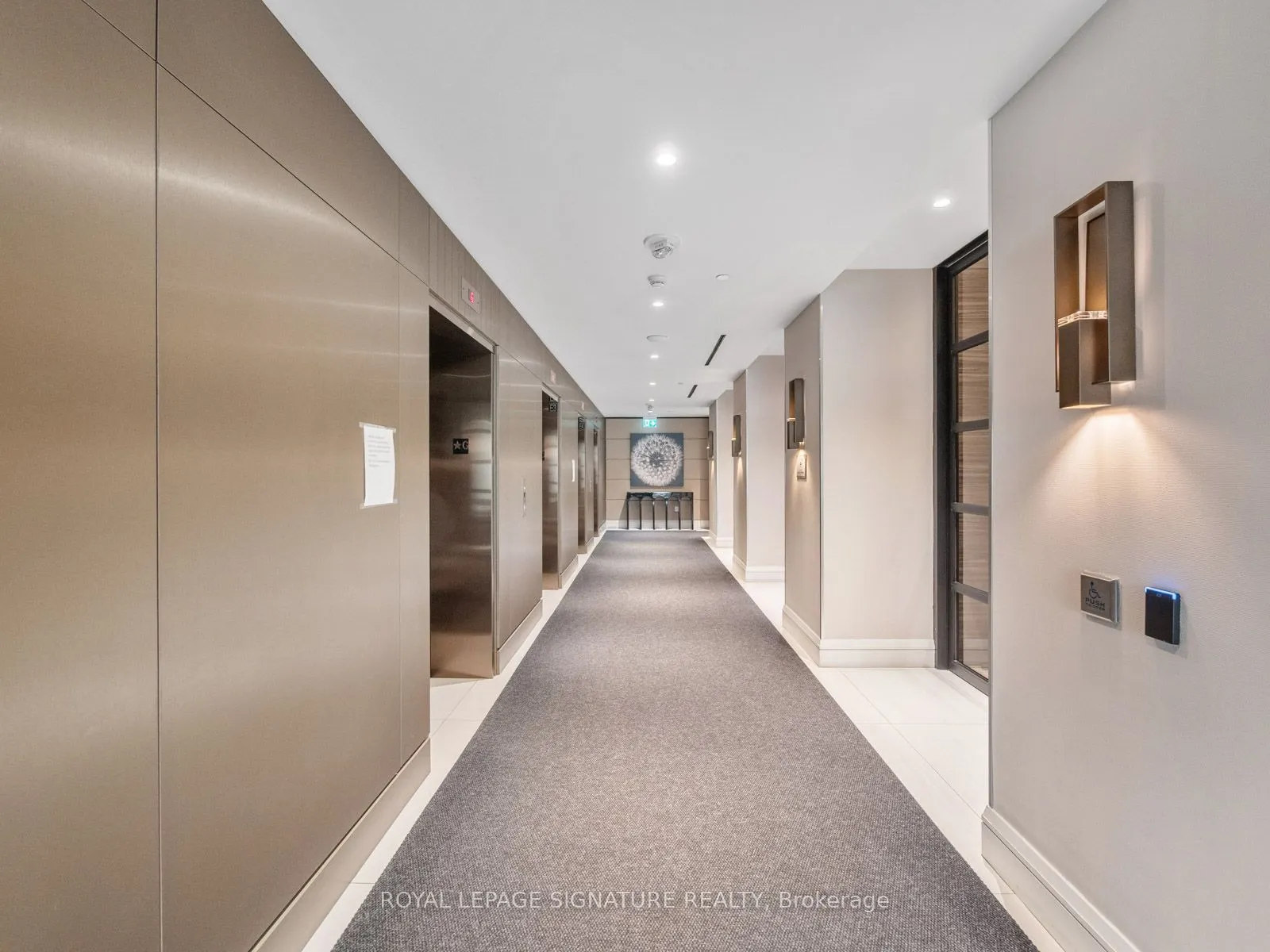 39 Roehampton Avenue, #1107
