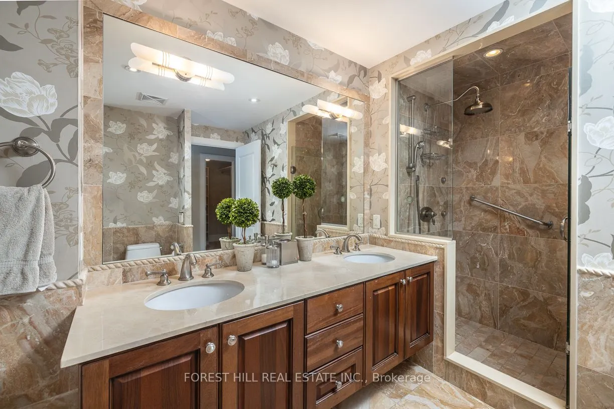 662 Sheppard Avenue E, #1603C
