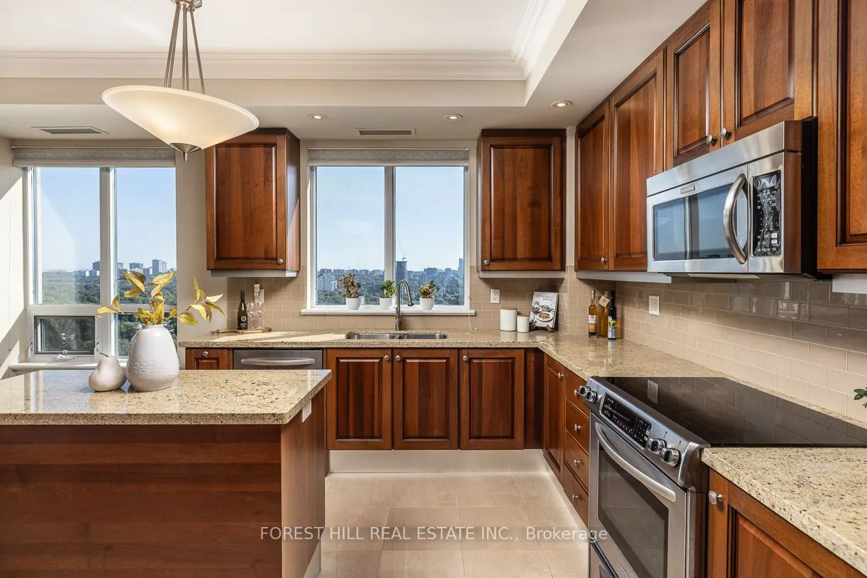 662 Sheppard Avenue E, #1603C