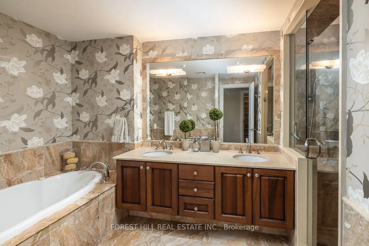 662 Sheppard Avenue E, #1603C