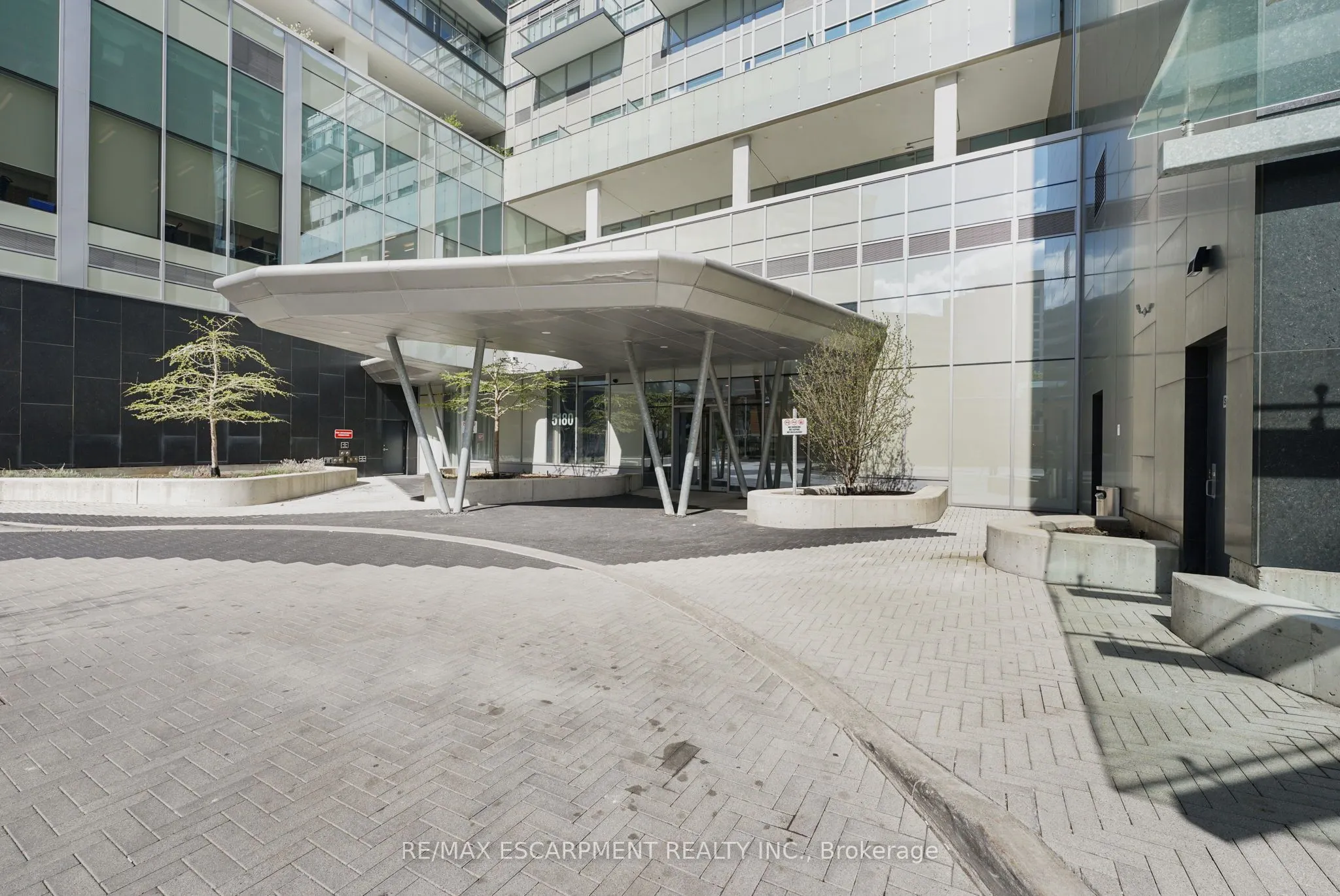 5180 Yonge Street, #1006