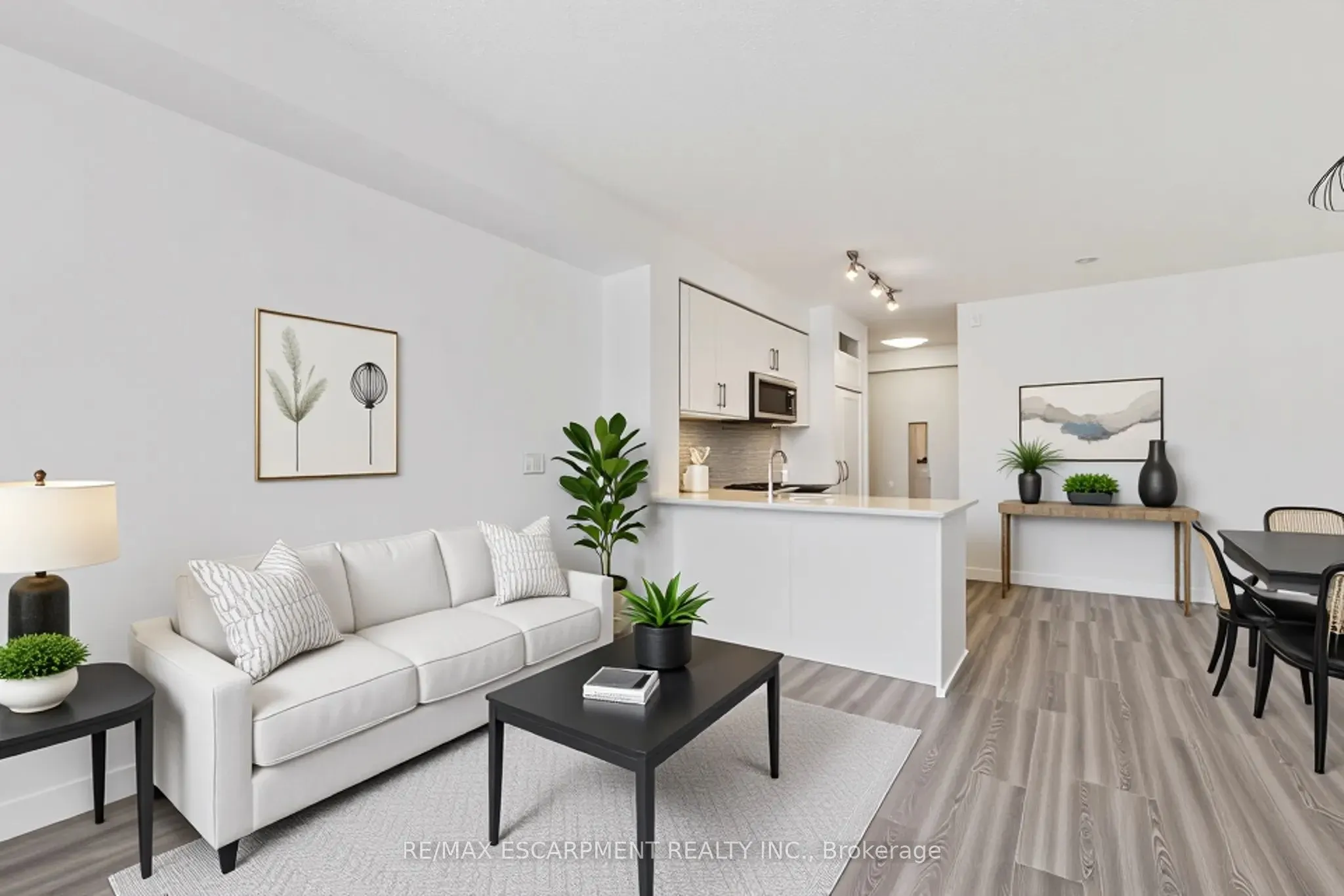 5180 Yonge Street, #1006