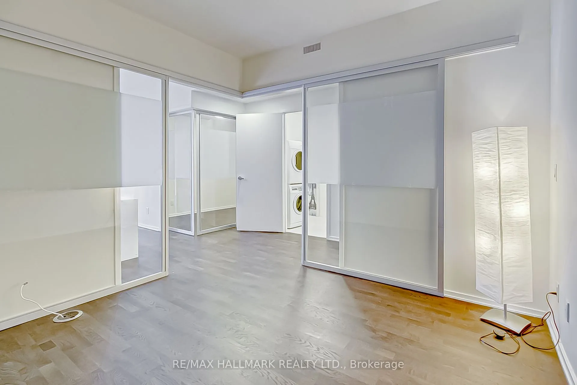 1 Bloor Street E, #314
