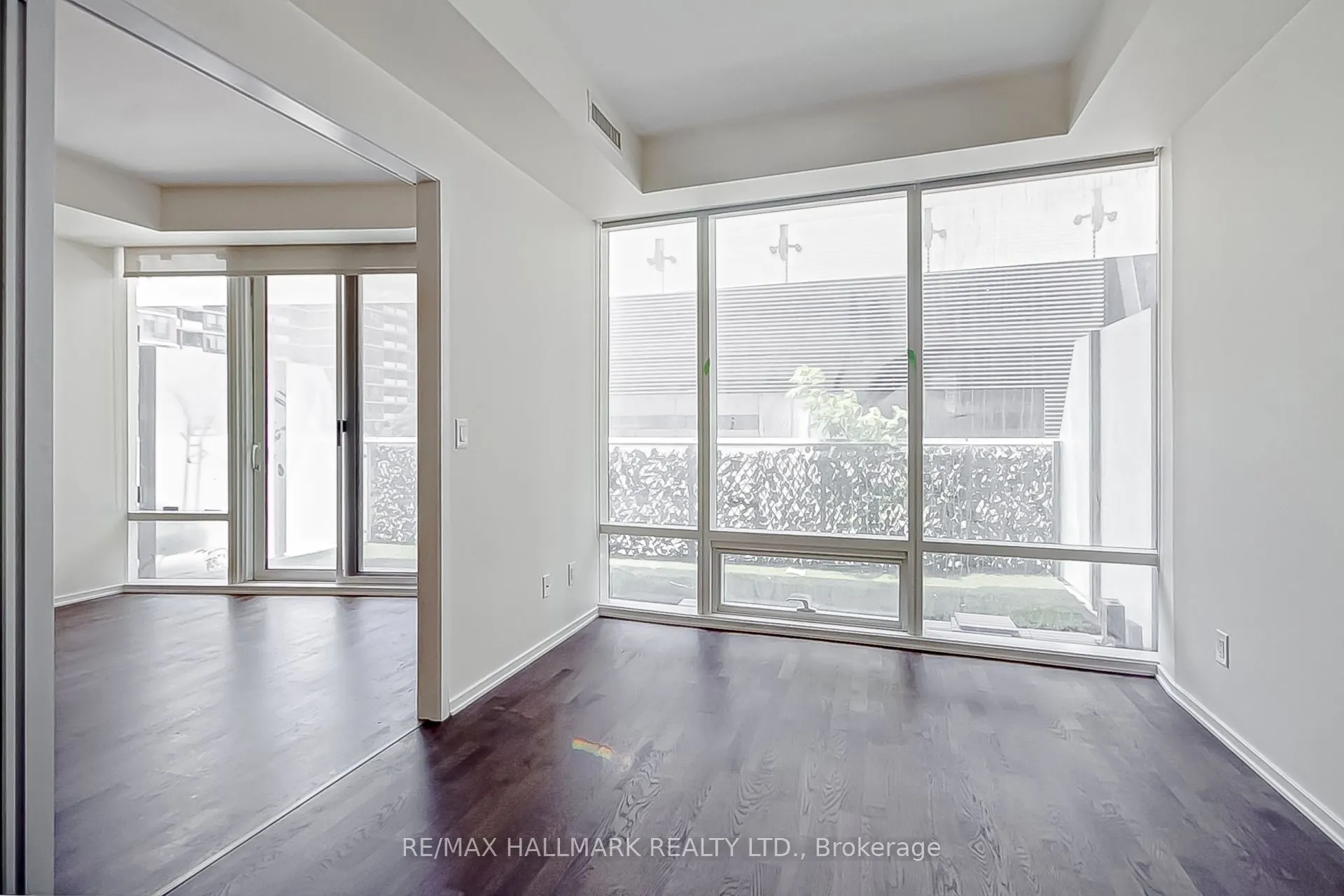 1 Bloor Street E, #314