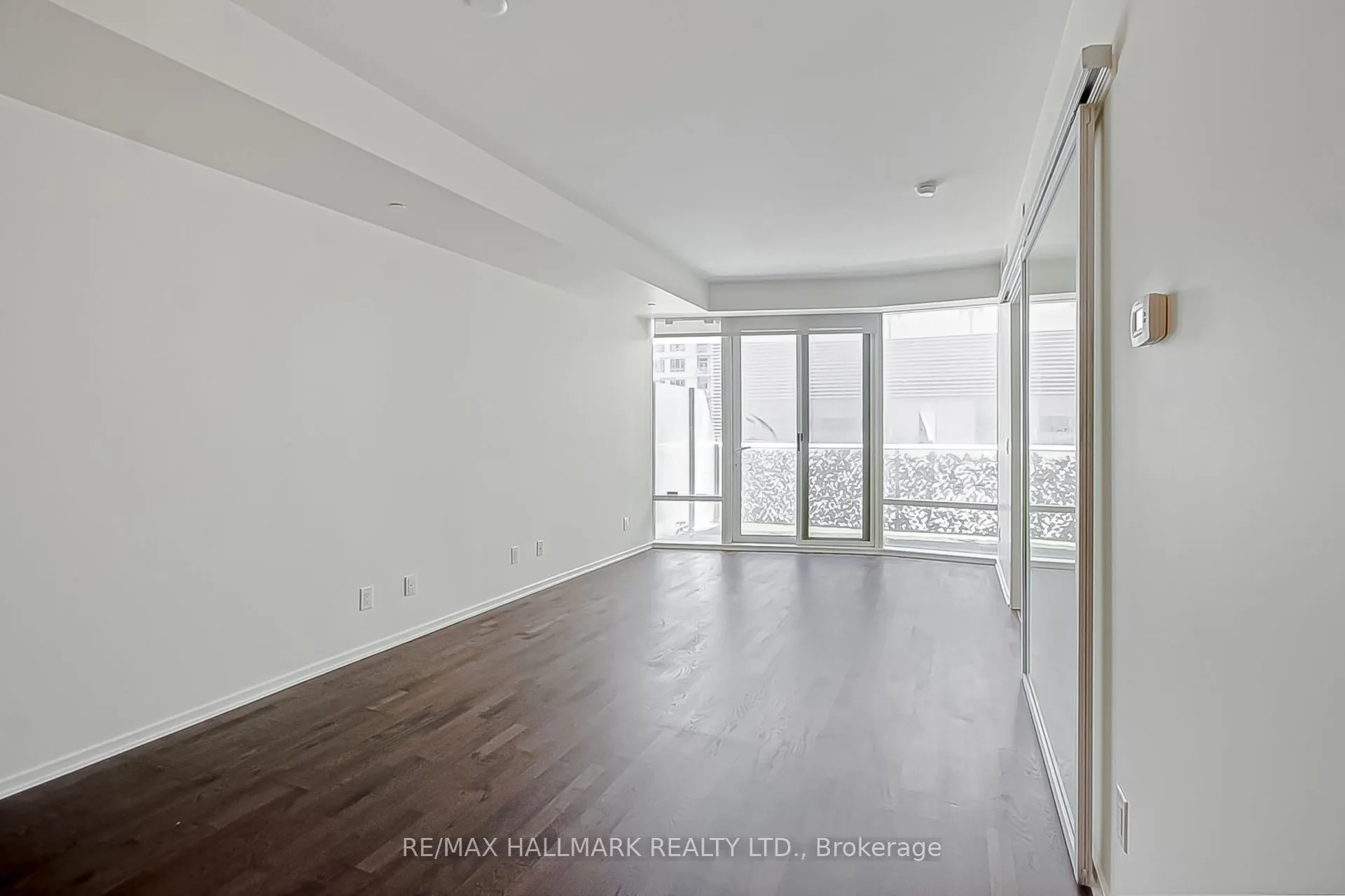 1 Bloor Street E, #314