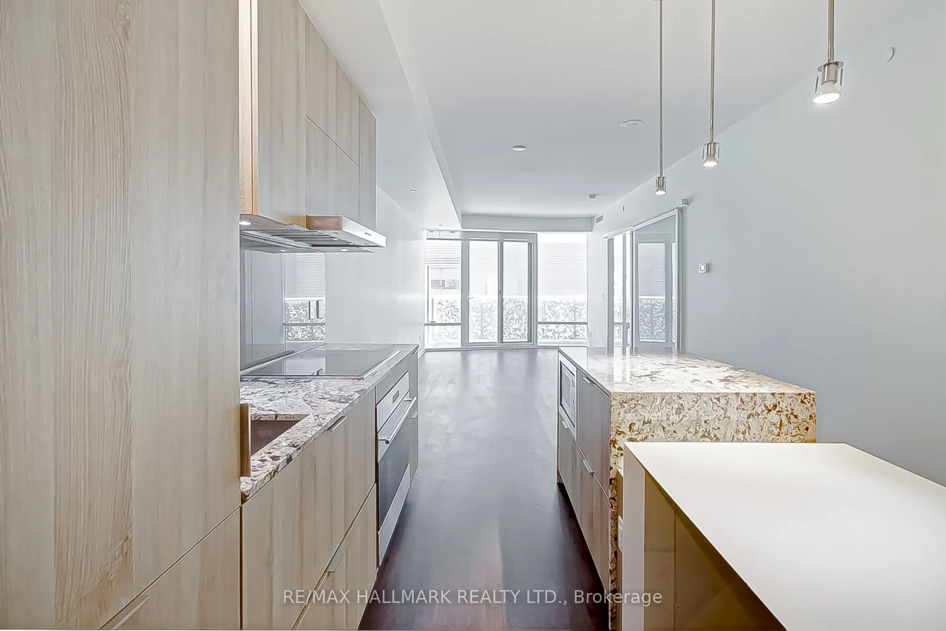 1 Bloor Street E, #314