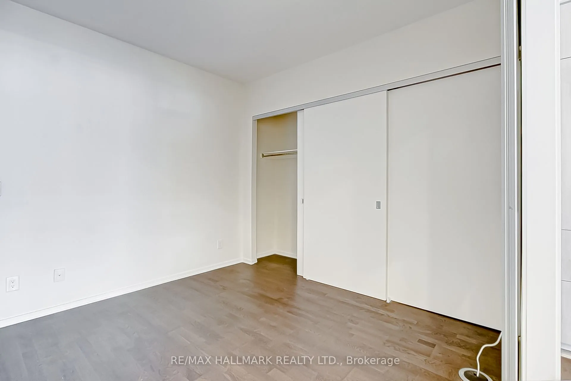 1 Bloor Street E, #314