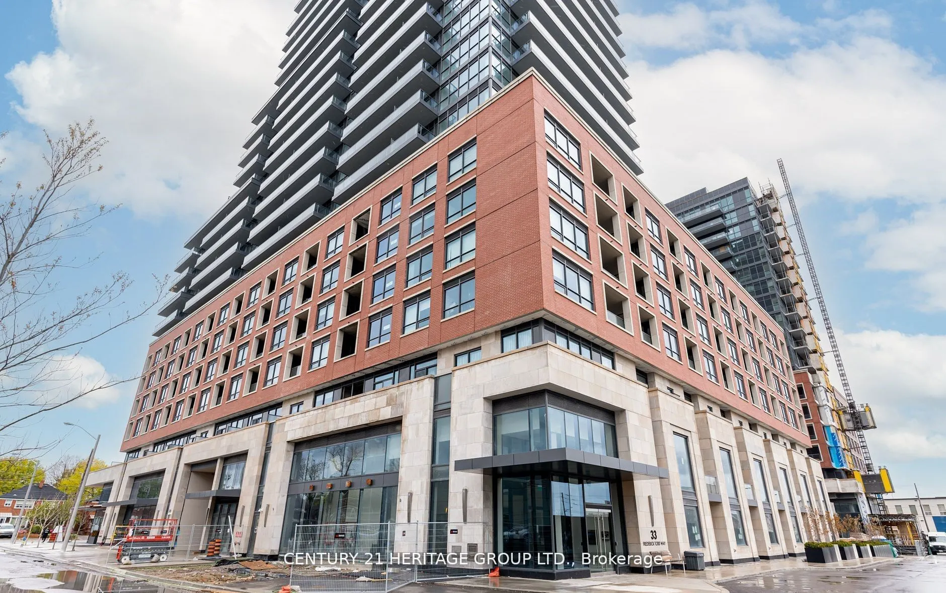 33 Frederick Todd Way, #1203