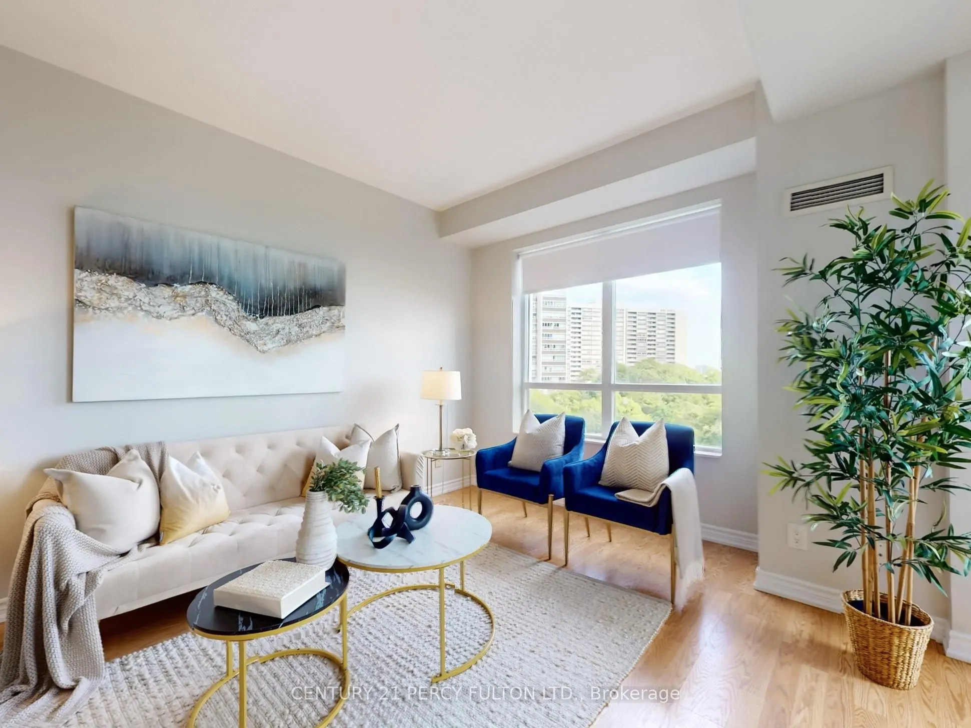 135 Wynford Drive, #702