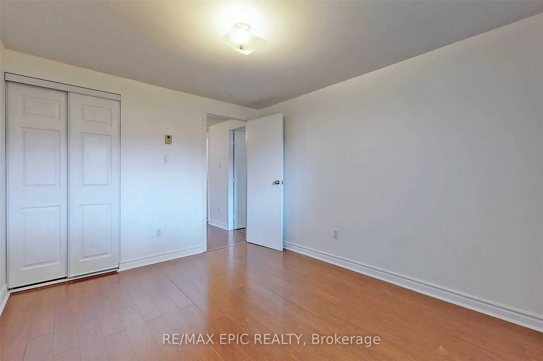 120 Woody Vine Way, #240