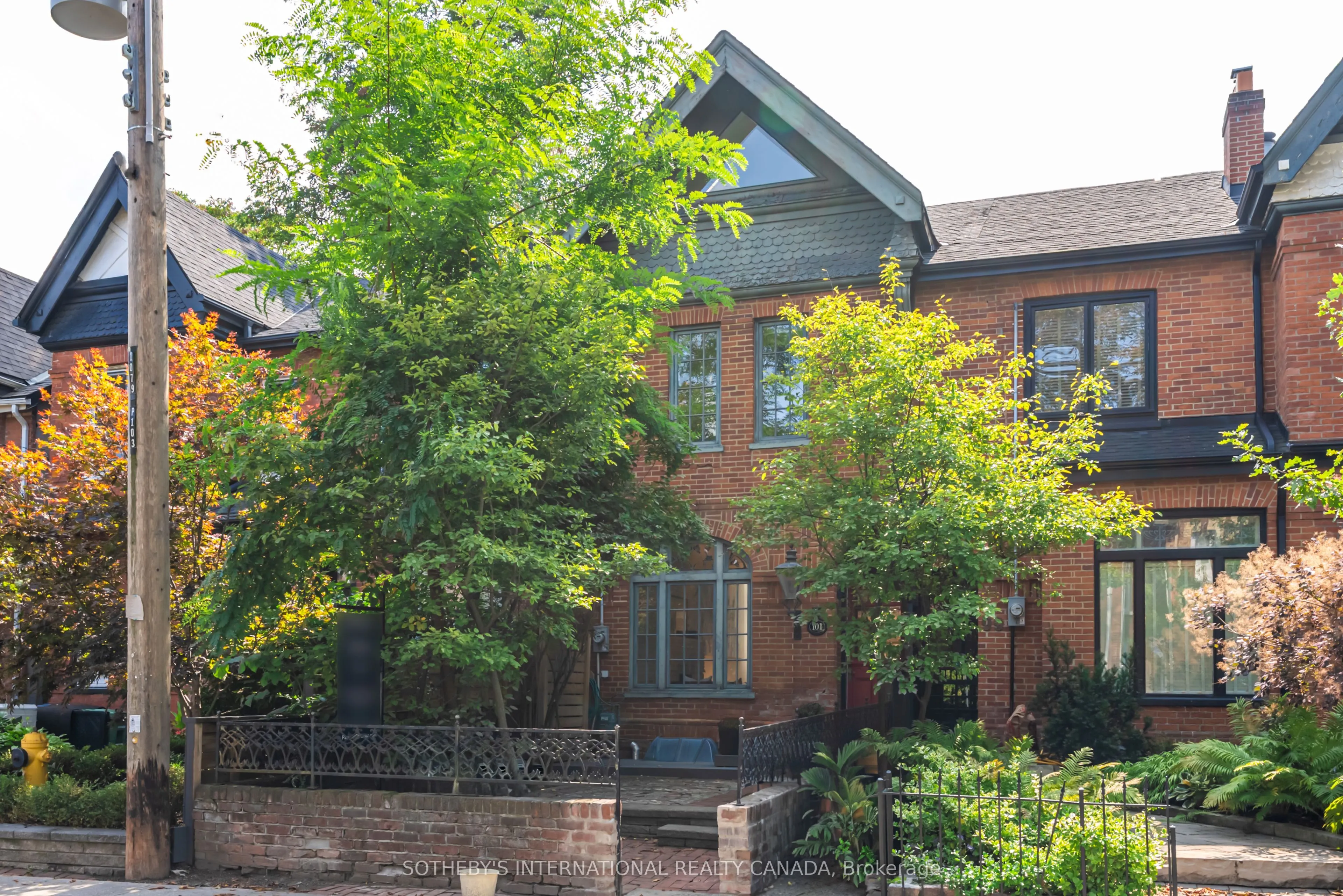 101 Amelia Street