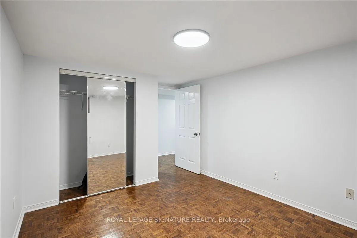 12 Castle View Avenue, #Lower